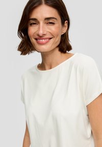 s.Oliver T-shirt basic - creme