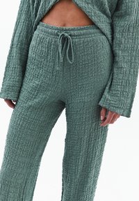 OXXO HIGH RISE WIDE  - Kalhoty - green