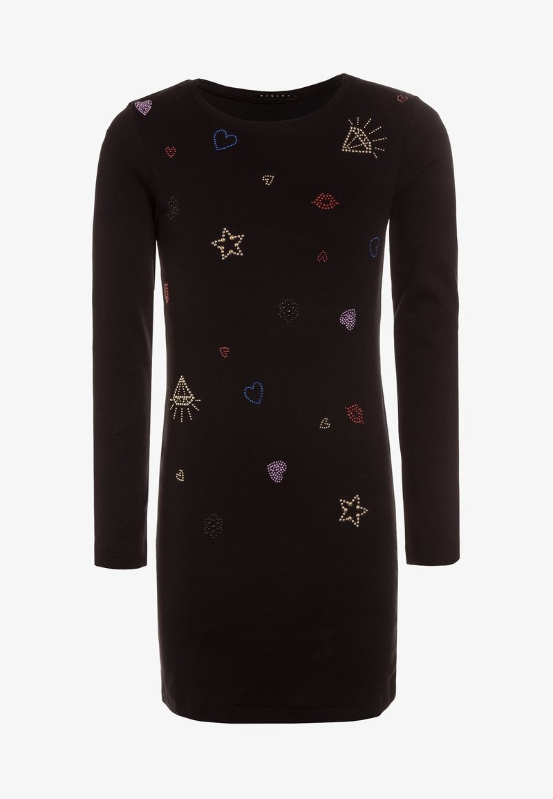 Robe noire à manches longues décorée de petits motifs cloutés multicolores comprenant des étoiles, des cœurs, des lèvres et des formes de soleil dispersés sur le devant.