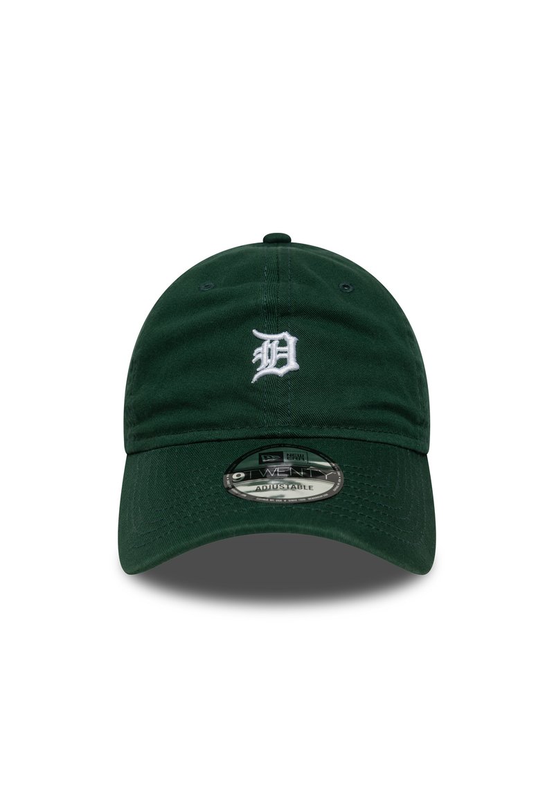Grønn justerbar caps laget av bomull med en buet skjerm. Har hvit brodert logo på fronten og snapback-lukking.