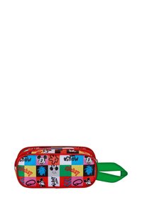 Funda rectangular para lápices en tela de colores con patrones, con cremallera roja y asa verde. Presenta varias impresiones gráficas de Mickey Mouse.