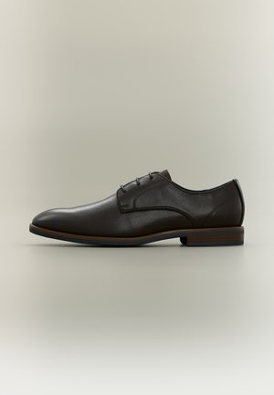 Pier One by Zalando, Derbies - dark brown