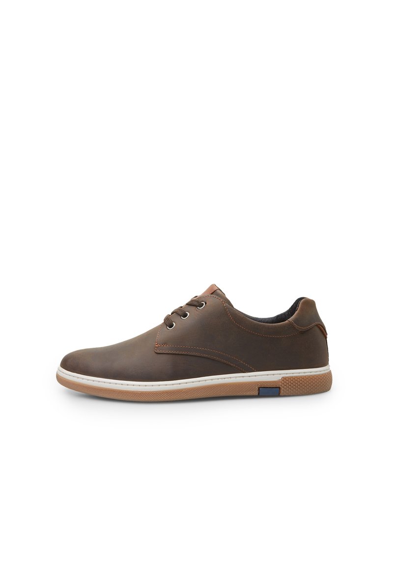 Bata Pantofi casual cu șiret - nero