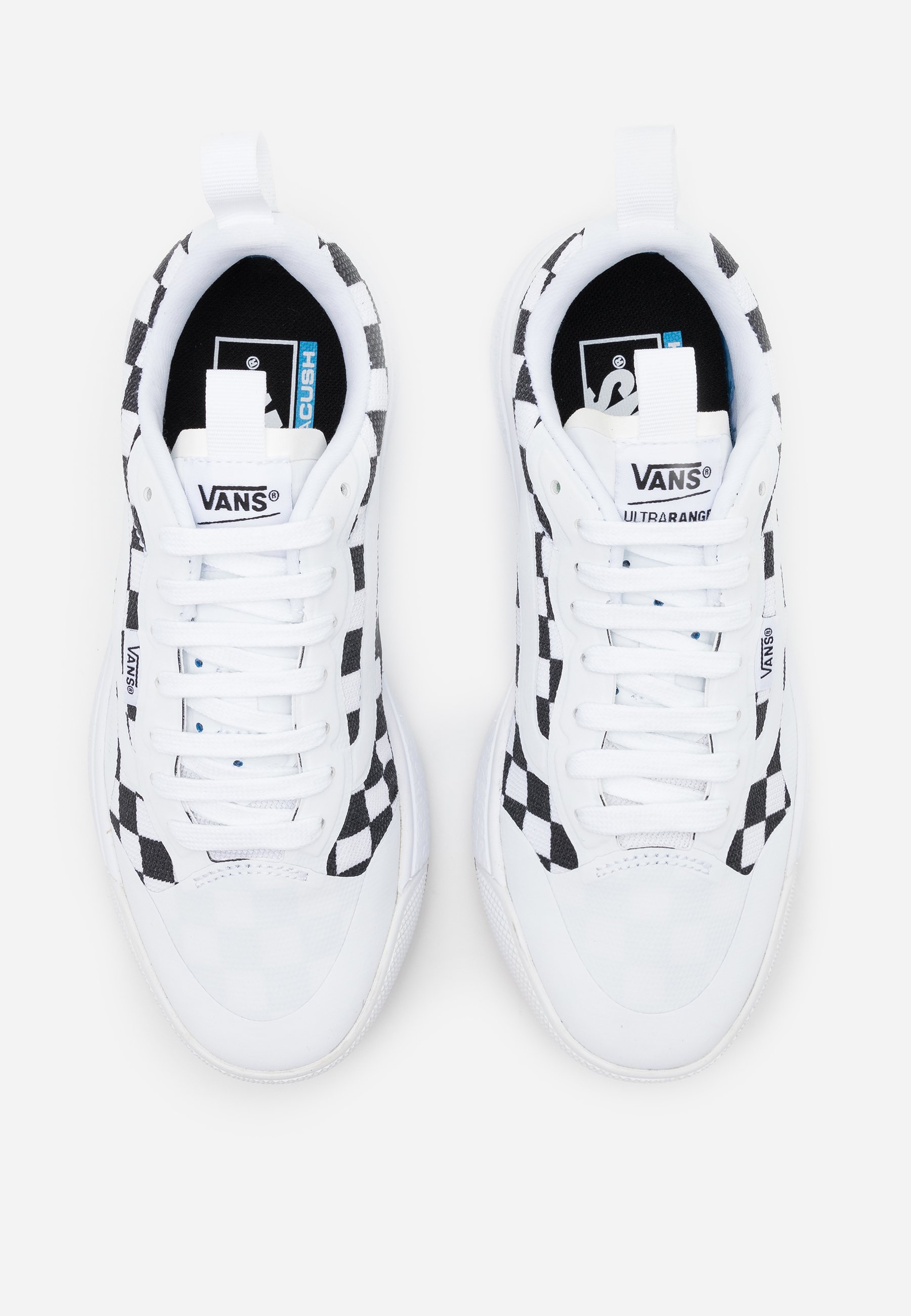 Vans UA ULTRARANGE EXO Joggesko true whiteblackhvit Vans ULTRARANGE EXO Joggesko true whiteblack Zalando.no