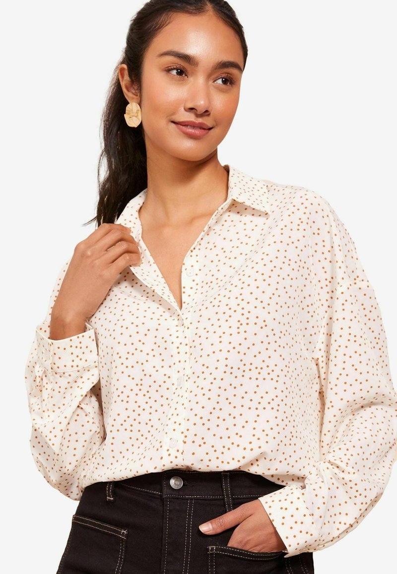 Friends Like These Blus - black white