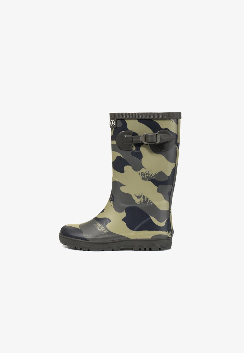Botte de pluie en caoutchouc dans un motif camouflage vert foncé et bleu marine, dotée d'une bordure noire texturée et d'un détail de boucle sur le côté.