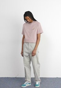 Carhartt WIP AMERICAN SCRIPT - T-shirt basique - glassy pink