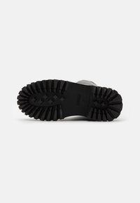 Bronx GROOVY - Botas acima do joelho - black