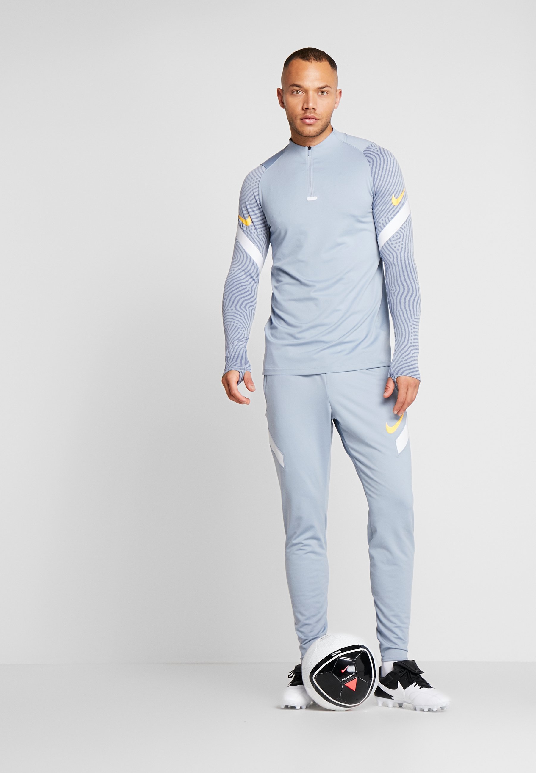 nike strike tracksuit