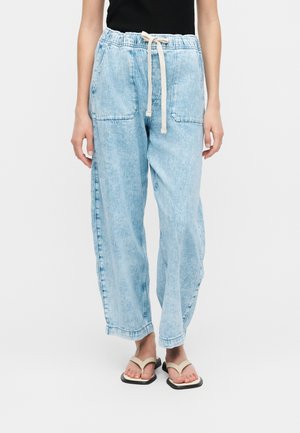 GAP Petite EASY VAN NESS - Baggy fit teksad - light indigo