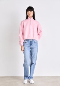 Tommy Jeans 1/4 ZIP CREW - Sportinis megztinis - ballet pink
