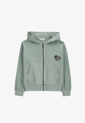 Jasnozielona bluza z kapturem na zamek, z przednimi kieszeniami, elastycznymi mankietami oraz małym nadrukiem czereśni na lewej piersi.