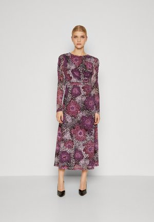 BELLA DRESS - Iltapuku - grape/rioja