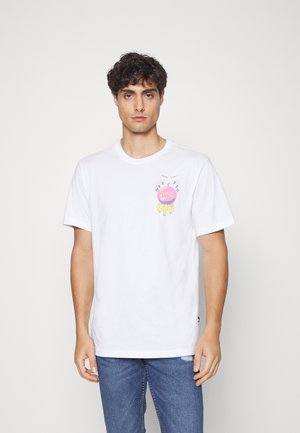TEE FANTASY - T-shirt z nadrukiem - summit white