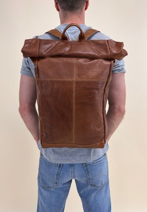 Gusti Leder JOY - Tagesrucksack - hellbraun