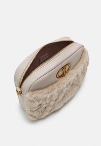 LIU JO CAMERA CASE - Skulderveske - true champagne