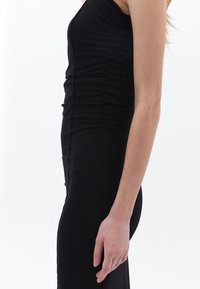 OXXO STRAPLESS GATHERED - Gallakjole - black
