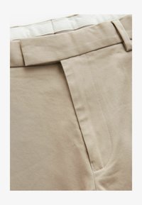 Non sélectionné, taupe