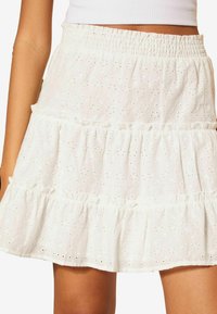 Friends Like These BRODERIE TIERED - REGULAR FIT - A-silueta svārki - white