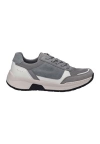 Sneaker grigio con una combinazione di materiali in rete e camoscio, una suola intermedia bianca, suola nera e dettagli testurizzati lungo i lati.
