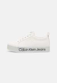 Calvin Klein Jeans FLATFORM  - Sneakers basse - bright white