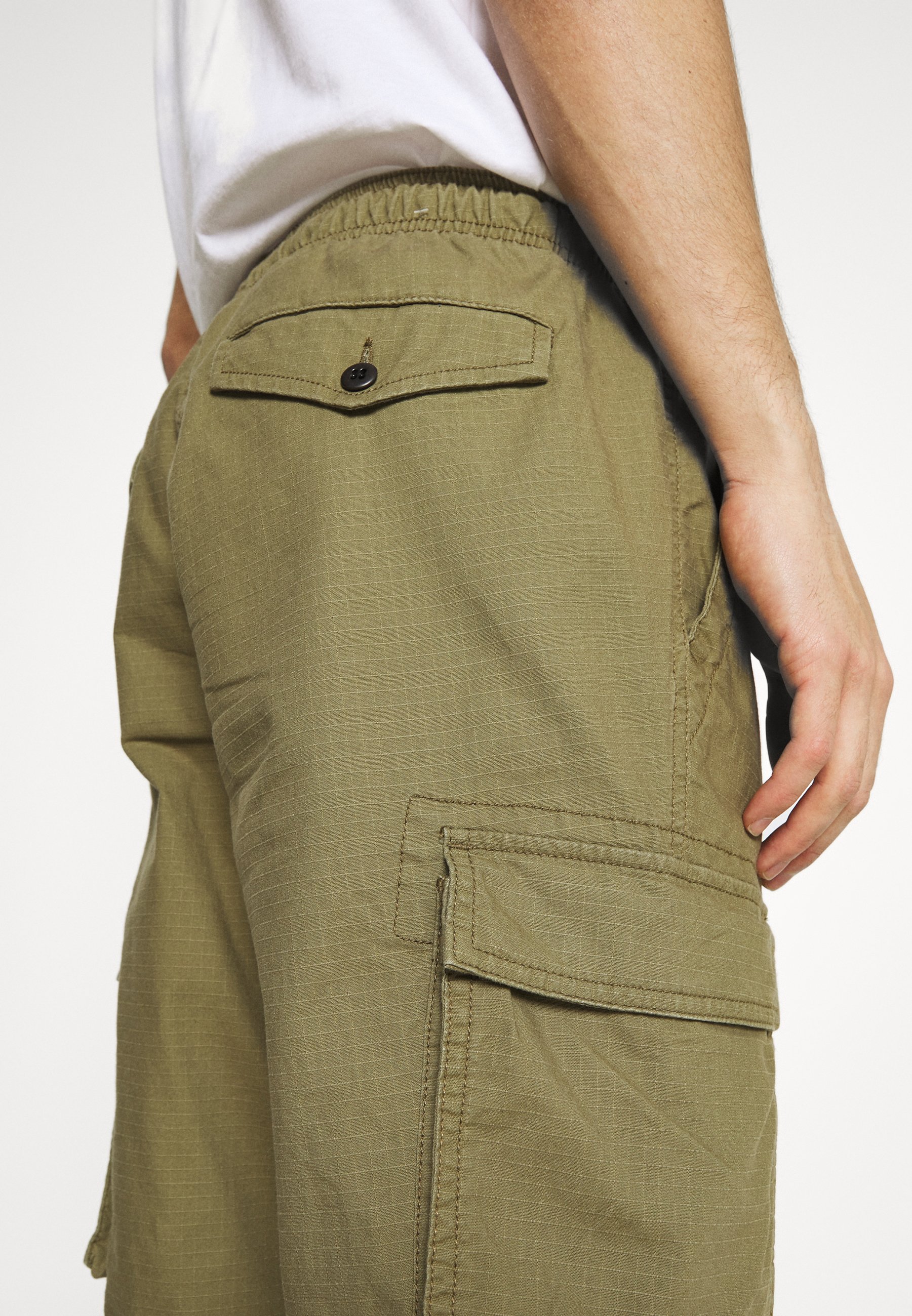 GAP JOGGER - Cargo trousers - green 
