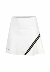 Witte sportrok met een hoge tailleband, diagonale zwarte en gouden streep, en een klein goudkleurig logo vlak bij de zoom.