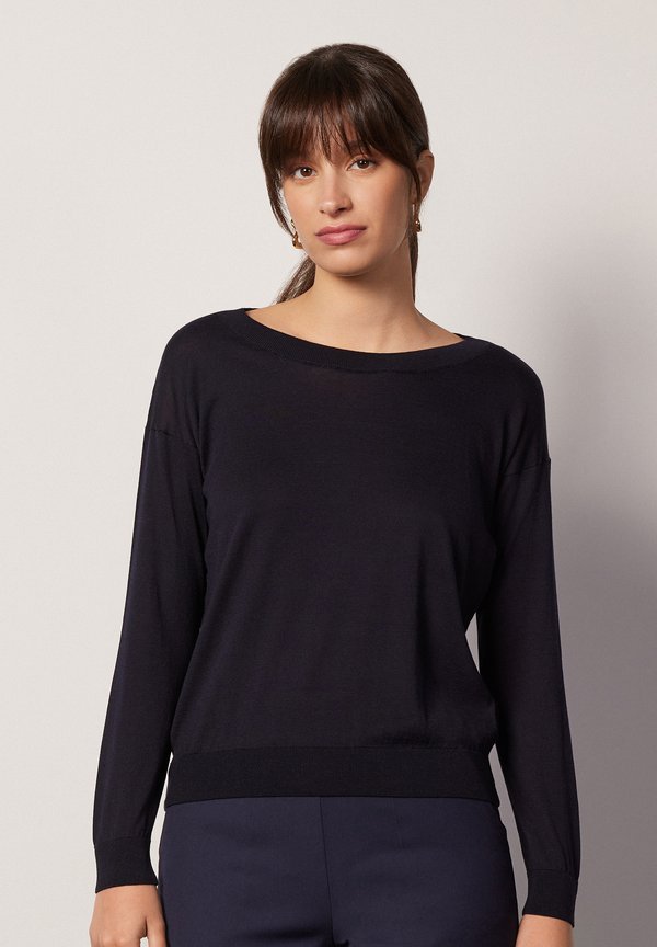 ROUND NECK - Strickpullover