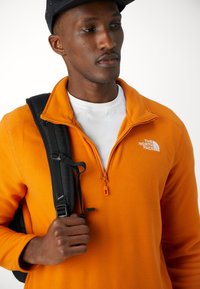 The North Face GLACIER 1/4 ZIP - Fleecová mikina - desert rust