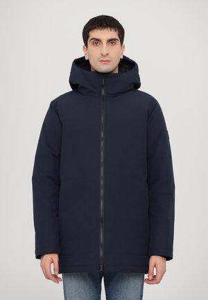 Marineblaue gepolsterte Jacke mit Kapuze, Frontreißverschluss und langen Ärmeln. Sie zeichnet sich durch ein minimalistisches Design und eine glatte Textur aus.