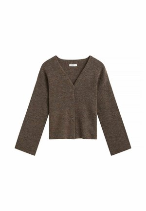 Brun strikket cardigan med knapper, lange ærmer og V-udskæring, vist mod en hvid baggrund.