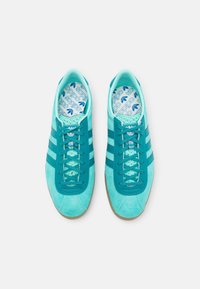 adidas Originals LONDON - Matalavartiset tennarit - flash aqua/arctic fusion