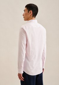 Seidensticker Camicia elegante - pink