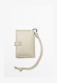 Unselected, beige