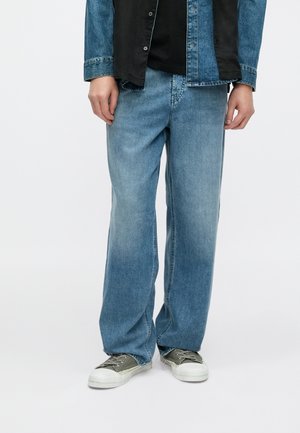 MACRO - Straight leg -farkut - 01