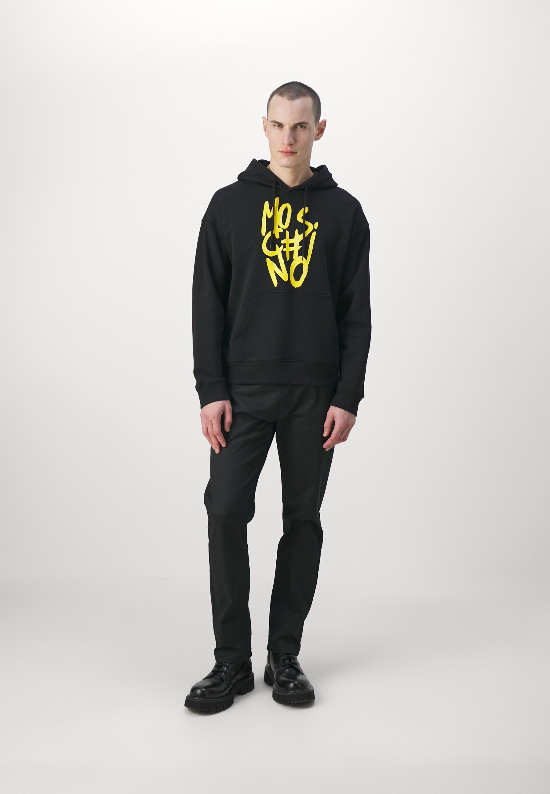 【関税込み】Moschino ブラック Fantasy フーディ MOSCHINO Hoodie - fantasy black/black - Zalando.co.uk