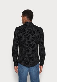 Twisted Tailor ARMADA SHIRT - Majica - black