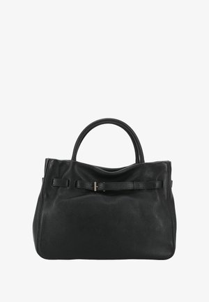 Sac à main en cuir noir avec une finition texturée, deux poignées roulées et une sangle frontale décorative maintenue par un élément en métal doré.