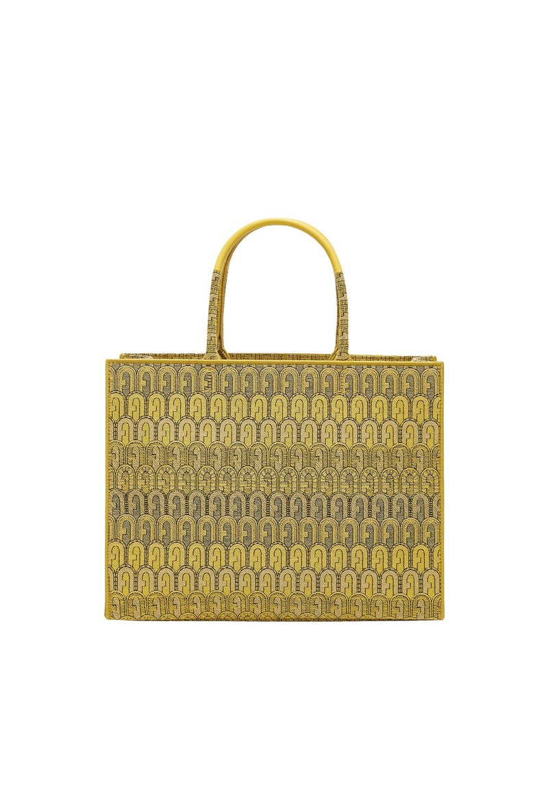 Bolso tote amarillo con un patrón geométrico en blanco y negro. Presenta dos asas redondas y una forma estructurada, hecho de material texturizado.