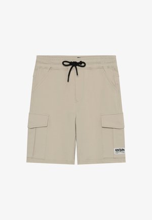 Beige Cargo-Shorts aus dehnbarem Stoff. Verfügen über einen Taillenbund mit Kordelzug, zwei Seitentaschen und eine Cargotasche mit einem Label am Saum.