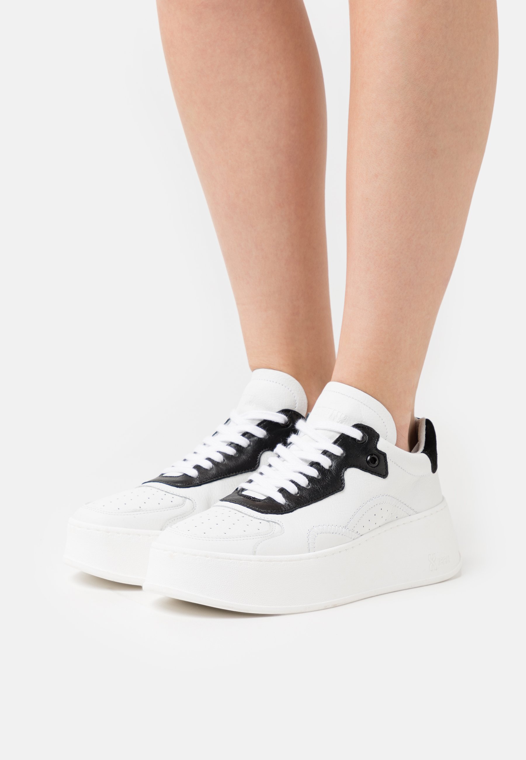 zalando bronx sneakers