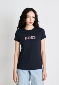 BOSS Apdrukāts T-krekls - dark blue