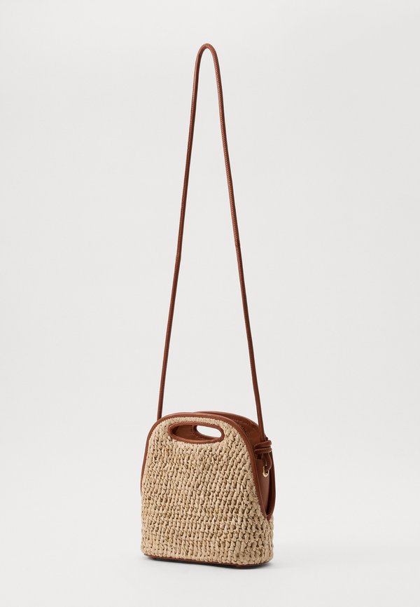 MINI LÉNA - Cross body bag - natural4