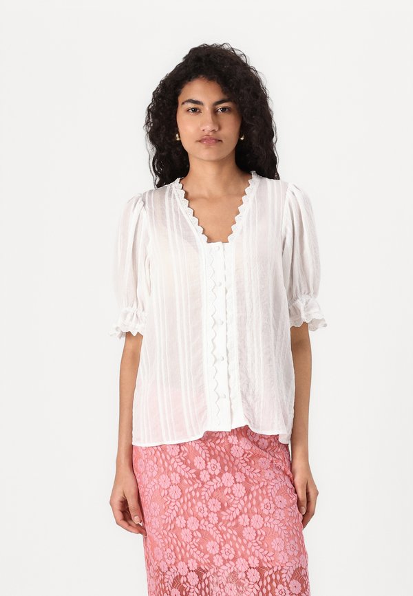 VICASJA V NECK - Blouse - cloud dancer