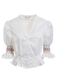 Hvid bluse med puffede korte ærmer, der har smocket brunt broderi. Knaplukning foran og flæset kant. Glat, let stof.