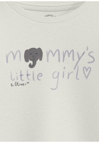 Helles graues Sweatshirt aus strukturiertem Stoff mit einem kleinen Elefant-Grafik und dem Text "Mommy's little girl" in Lila und Braun.