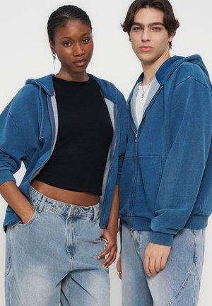 YOURTURN, BOXY FIT DENIM LOOK ZIP-UP HOODIE - Sweatjacke - enzyme middle bleach