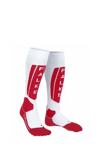 Knielange Sportsocken in Weiß und Rot mit "FALKE"-Branding, strukturierten Bereichen und einer engen Passform, die für sportliche Leistung konzipiert ist.