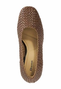 Woven brown leather slip-on shoe with a rounded toe and open sides, featuring a smooth beige interior and branding on the insole.
