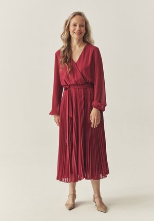 Vestido informal - cranberry rose